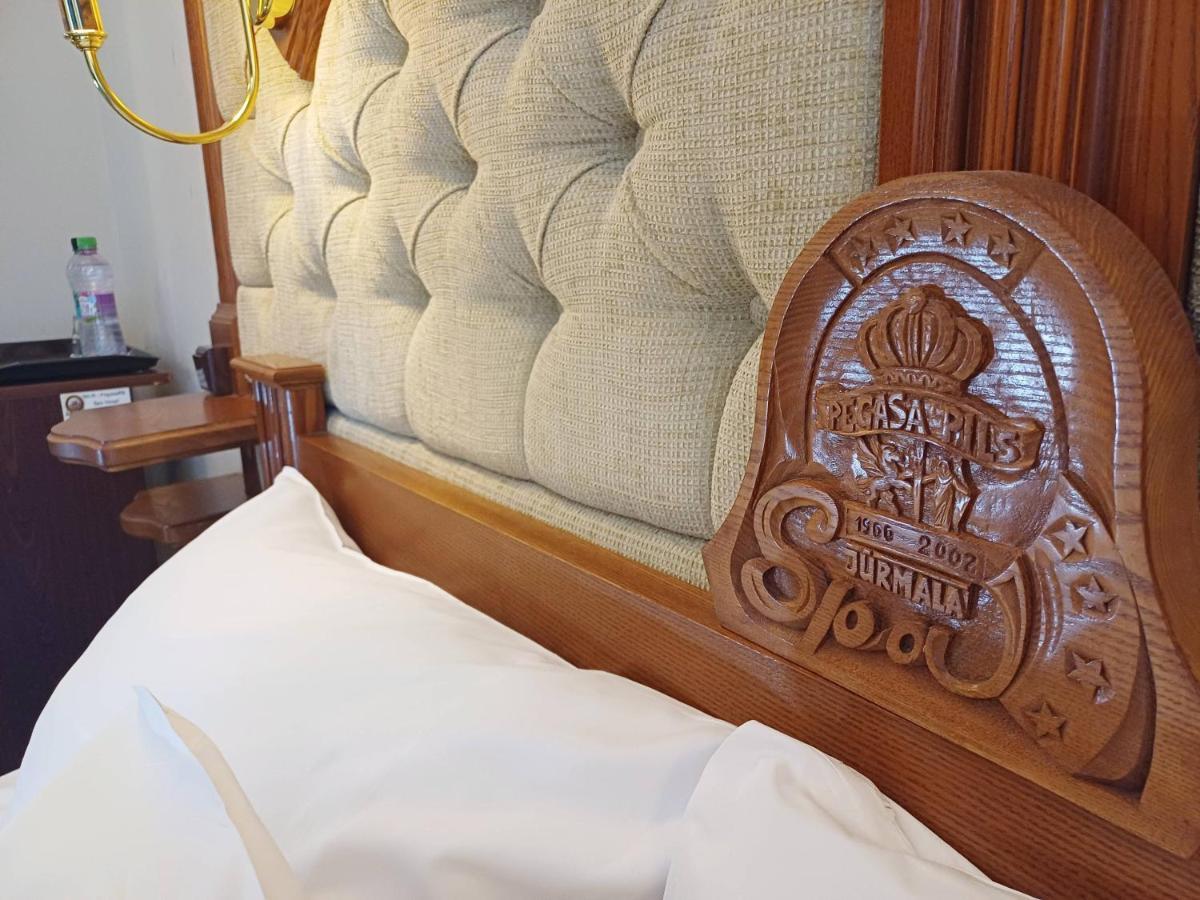 Pegasa Pils Spa Hotel Jūrkalne Buitenkant foto