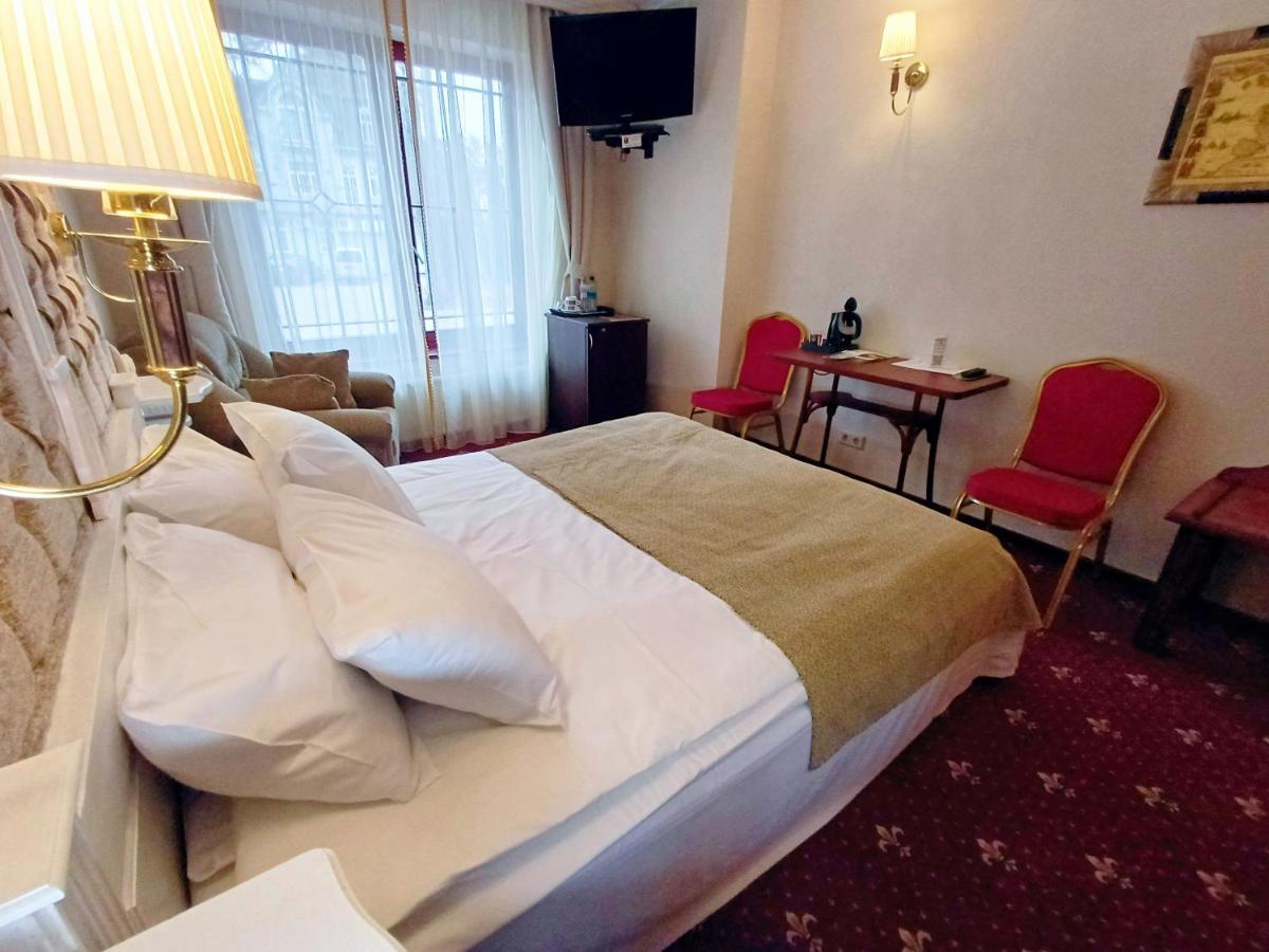 Pegasa Pils Spa Hotel Jūrkalne Buitenkant foto