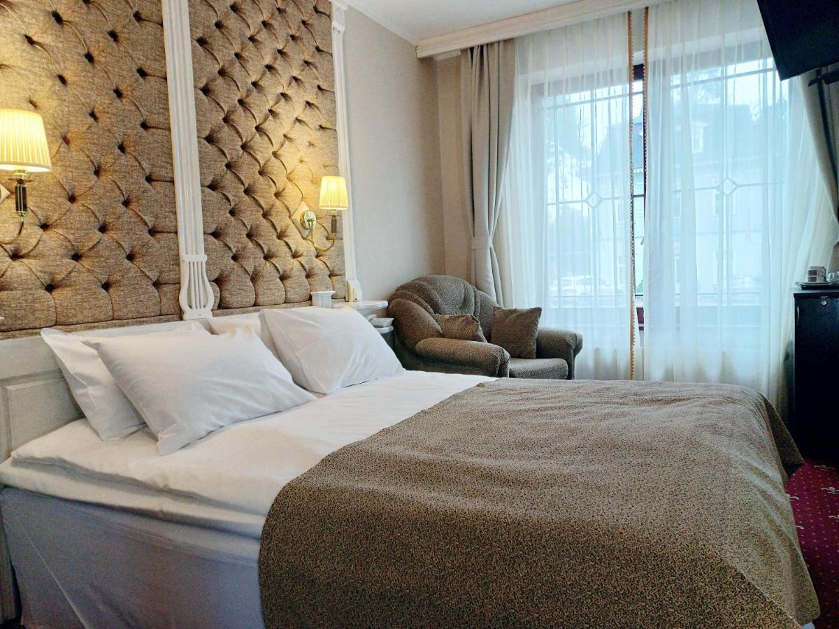Pegasa Pils Spa Hotel Jūrkalne Buitenkant foto