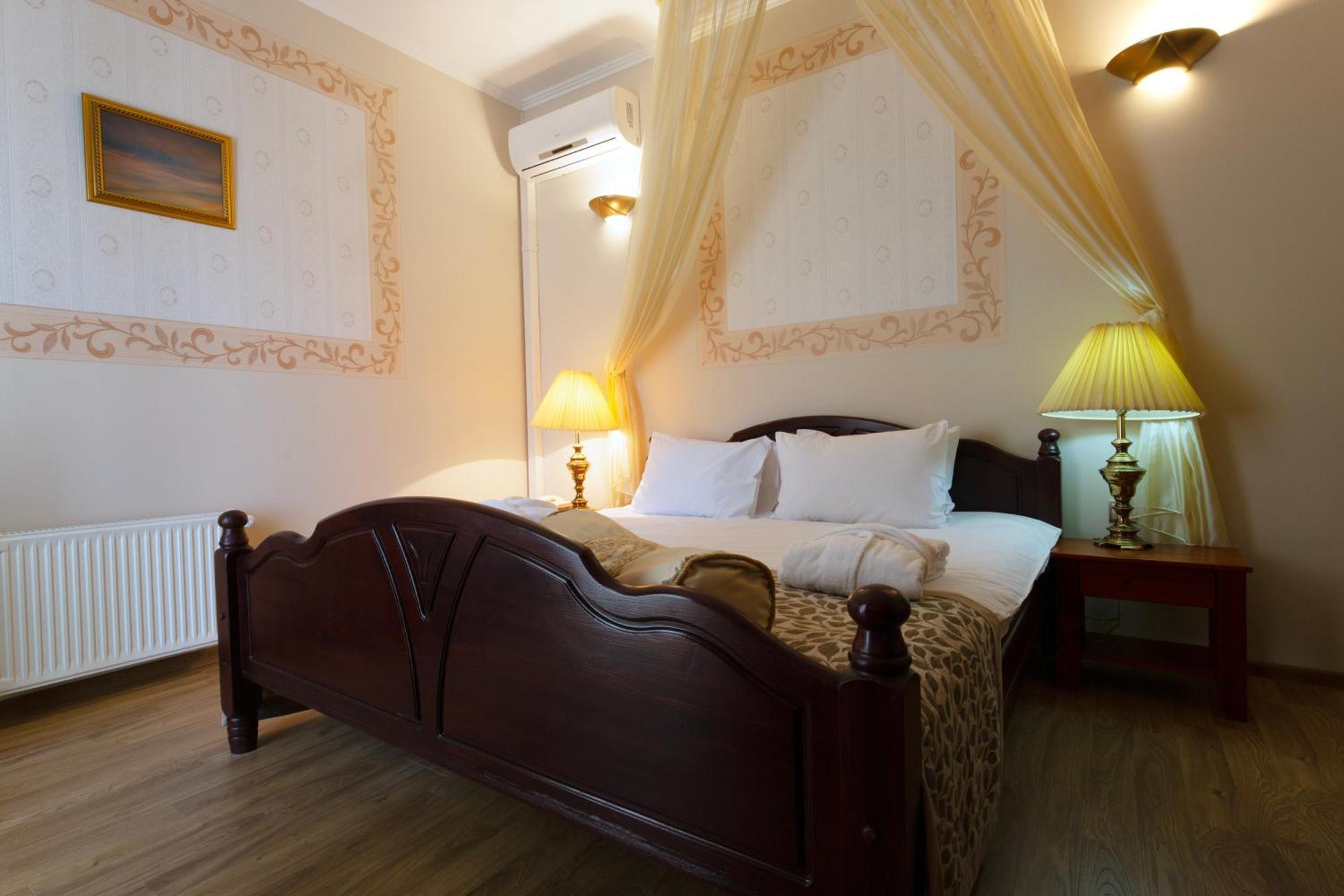 Pegasa Pils Spa Hotel Jūrkalne Buitenkant foto