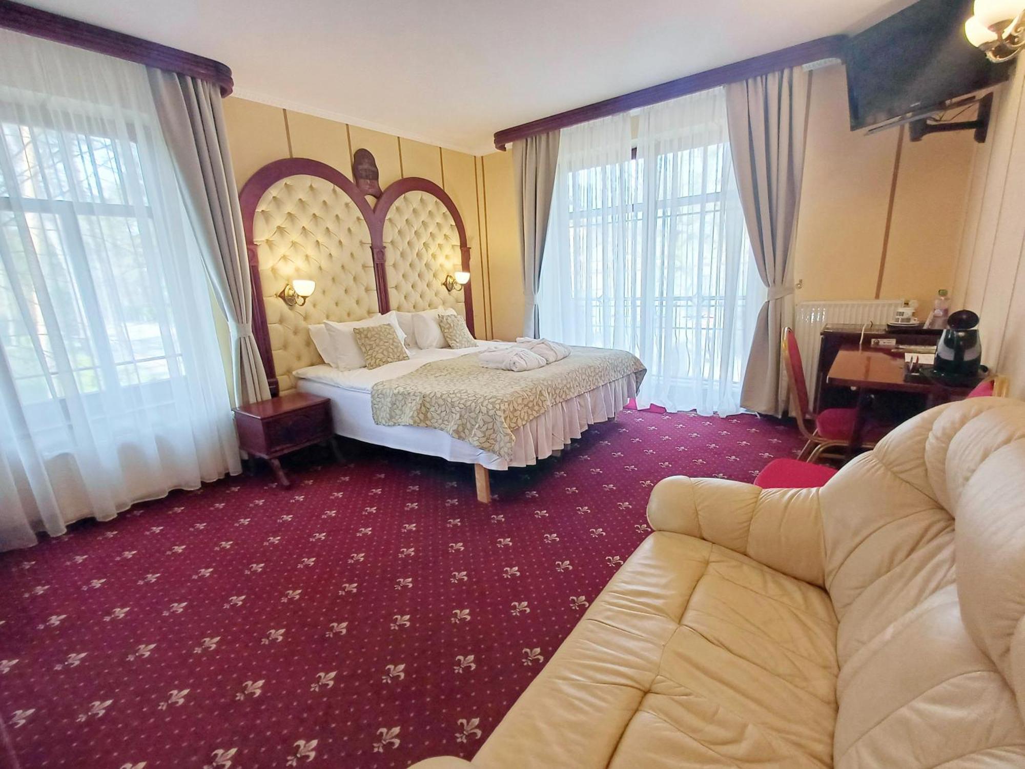 Pegasa Pils Spa Hotel Jūrkalne Kamer foto